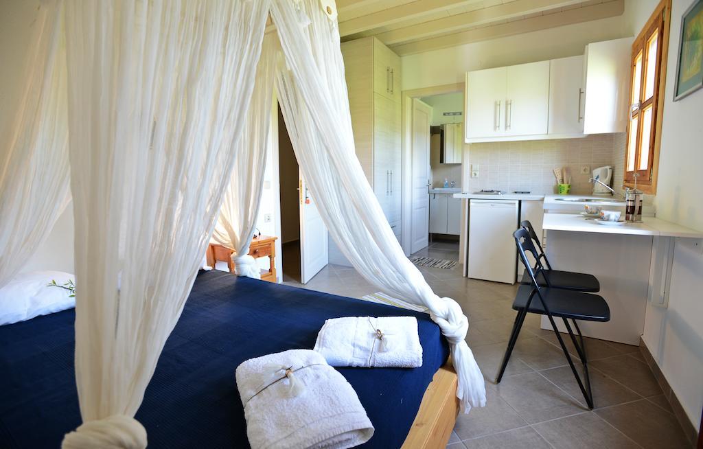 Filio Apartments Kambos  Phòng bức ảnh